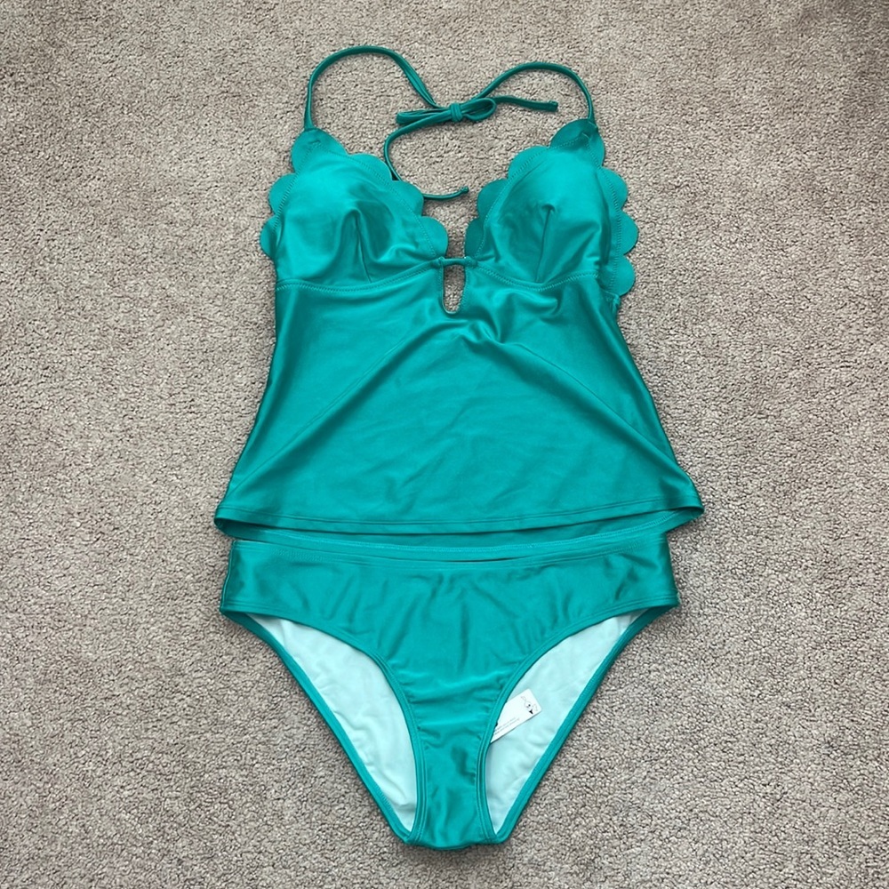 Cupshe Teal Scalloped Tankini Swim Set